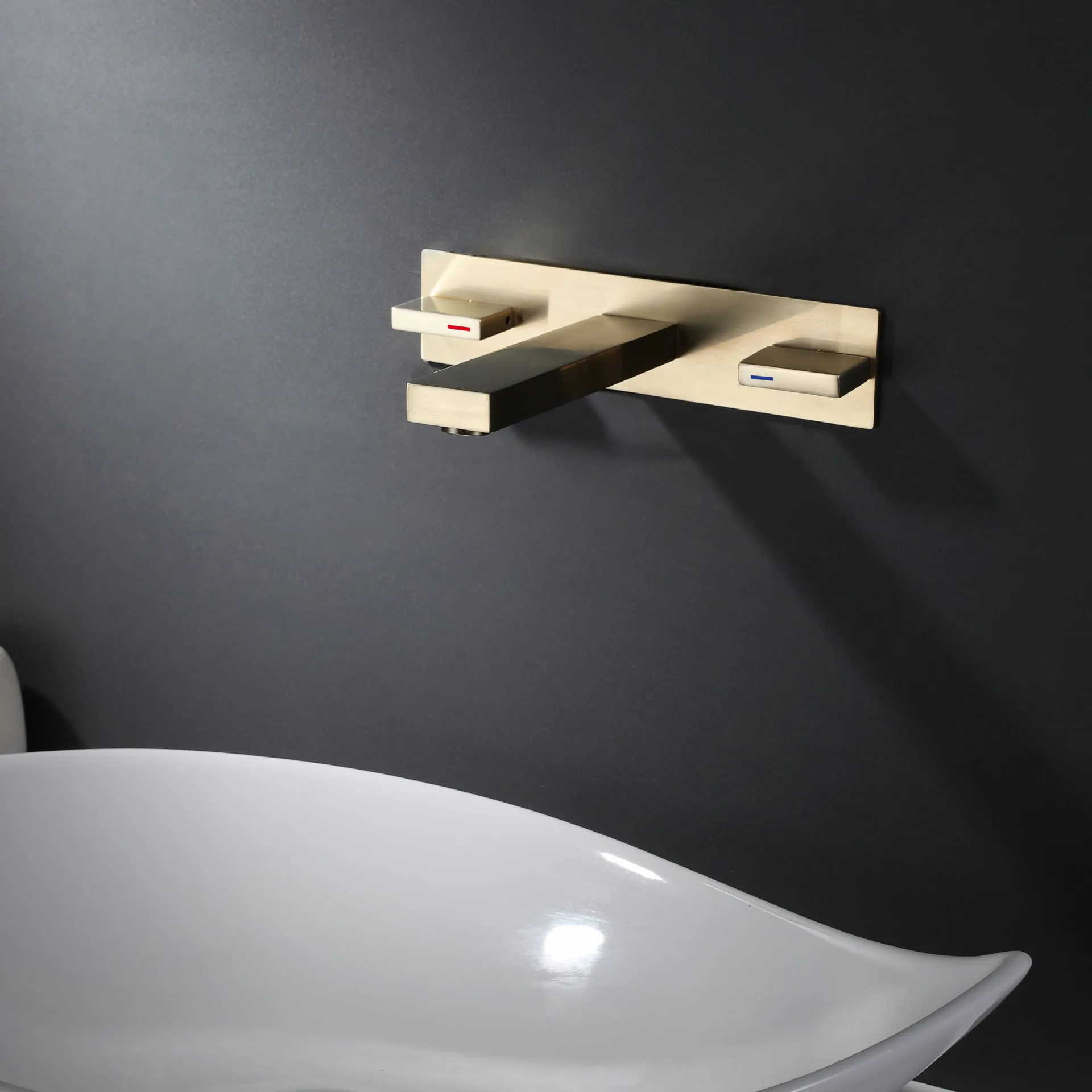 Brushed Gold Wall Mounted Bathroom Basin Faucet Brass double Handle Bathtub Faucet Hot & Cold Mixerr Sink Tap Crane