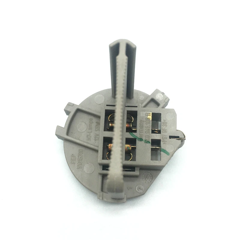 H7 12V 55W Halogen Lamp bracket Low beam Base For VW Golf 6 MK6 7 MK7 Tiguan Touran Sharan Scirocco 5K0941109B 5K0 941 109 B