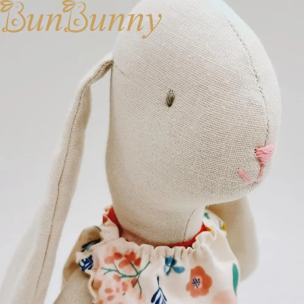 Handmade Bunny Cloth Rag Doll With Dress Lovely Artistic Lops Rabbit Fabric Soft Toys Long ear Rabbit Stuffed Animal Soft Toys