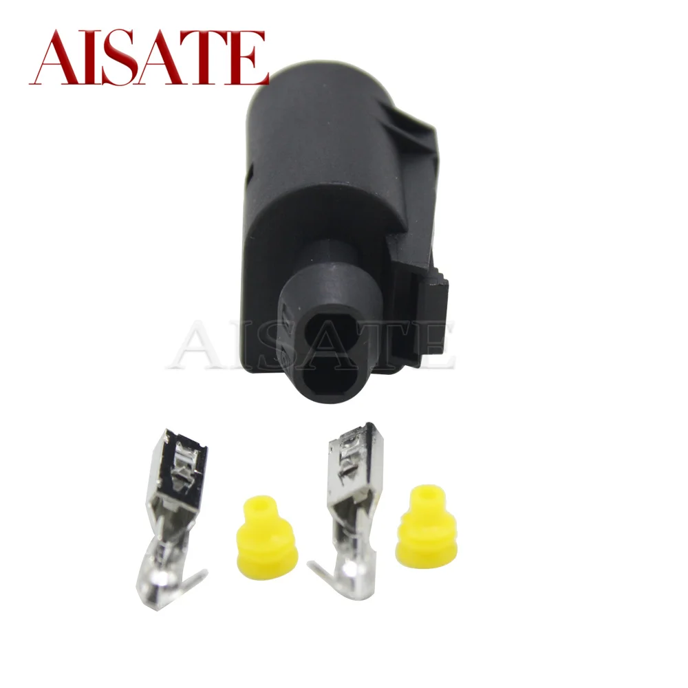 2213200704 For W221 W164 W251 W166 W222 AMK Discovery 4 Air Compressor Pump Motor Opposite Plug With Pin 1643201204 1663200104