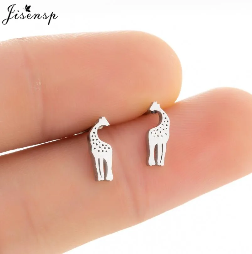 Cartoon Giraffe Stud Earrings Summer Simple Animal Earings for Women Girls Daily Jewelry Bridesmaid Gift 2024 Trendy Pendientes