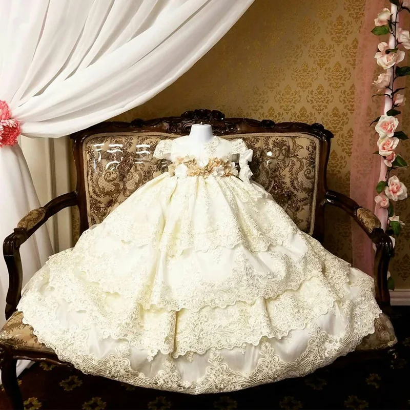 Vestidos de primera comunión con flores en 3D para bebé y niño, vestidos de lujo hechos a mano, cuello de Joya, encaje, bautismo, con capó, 2021