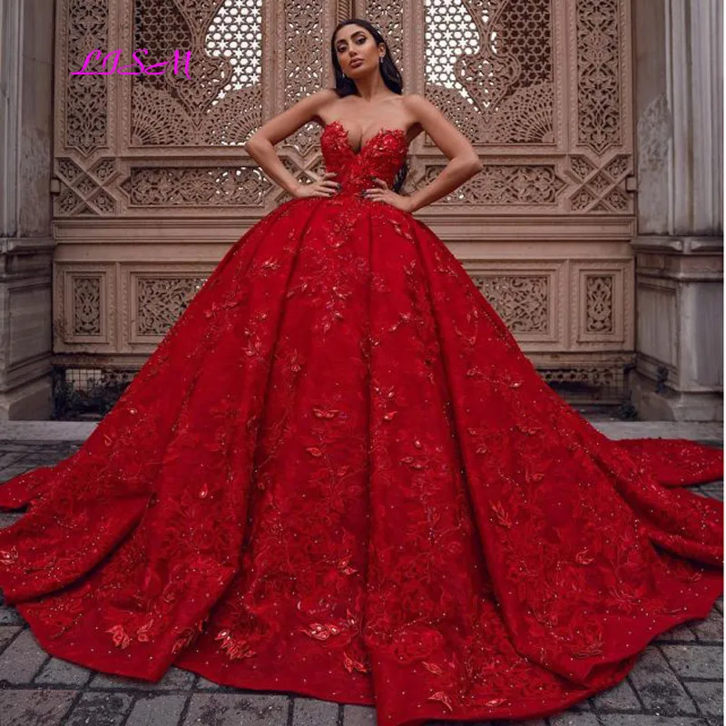 Gaun Quinceanera Kristal Renda Merah Mewah Gaun Pesta Gaun Malam Elegan 16 Gaun Manis Applique Sweetheart