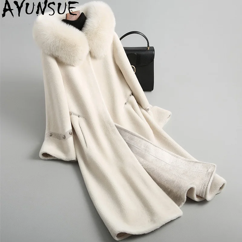 

AYUNSUE Elegant Real Sheep Shearling Coat Female Autumn Winter 2021 Hooded Fox Fur Collar Wool Jacket Women Manteau Femme Gxy470