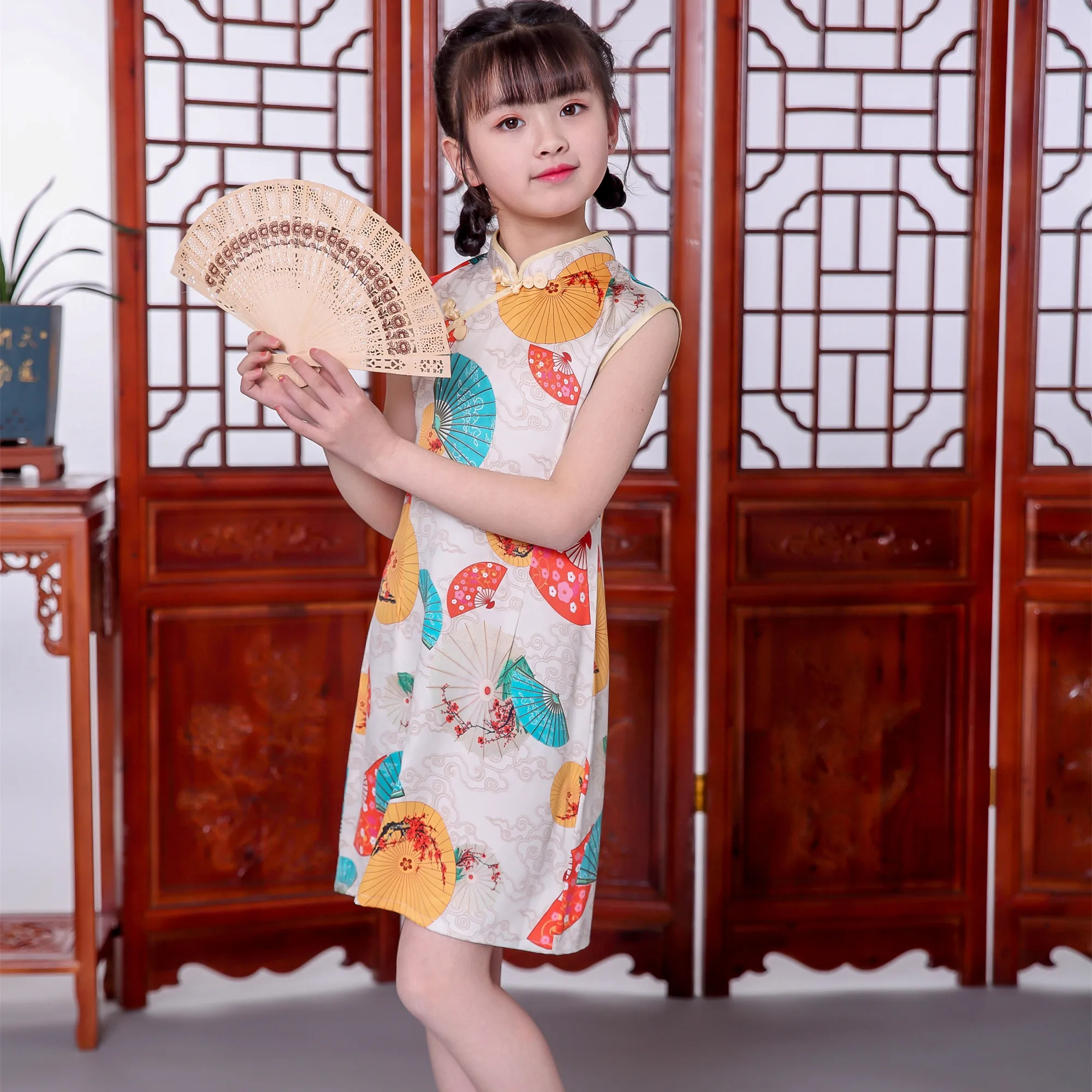 Chińska sukienka qipao cheongsam chiński satin party tradycyjny strój kwiat