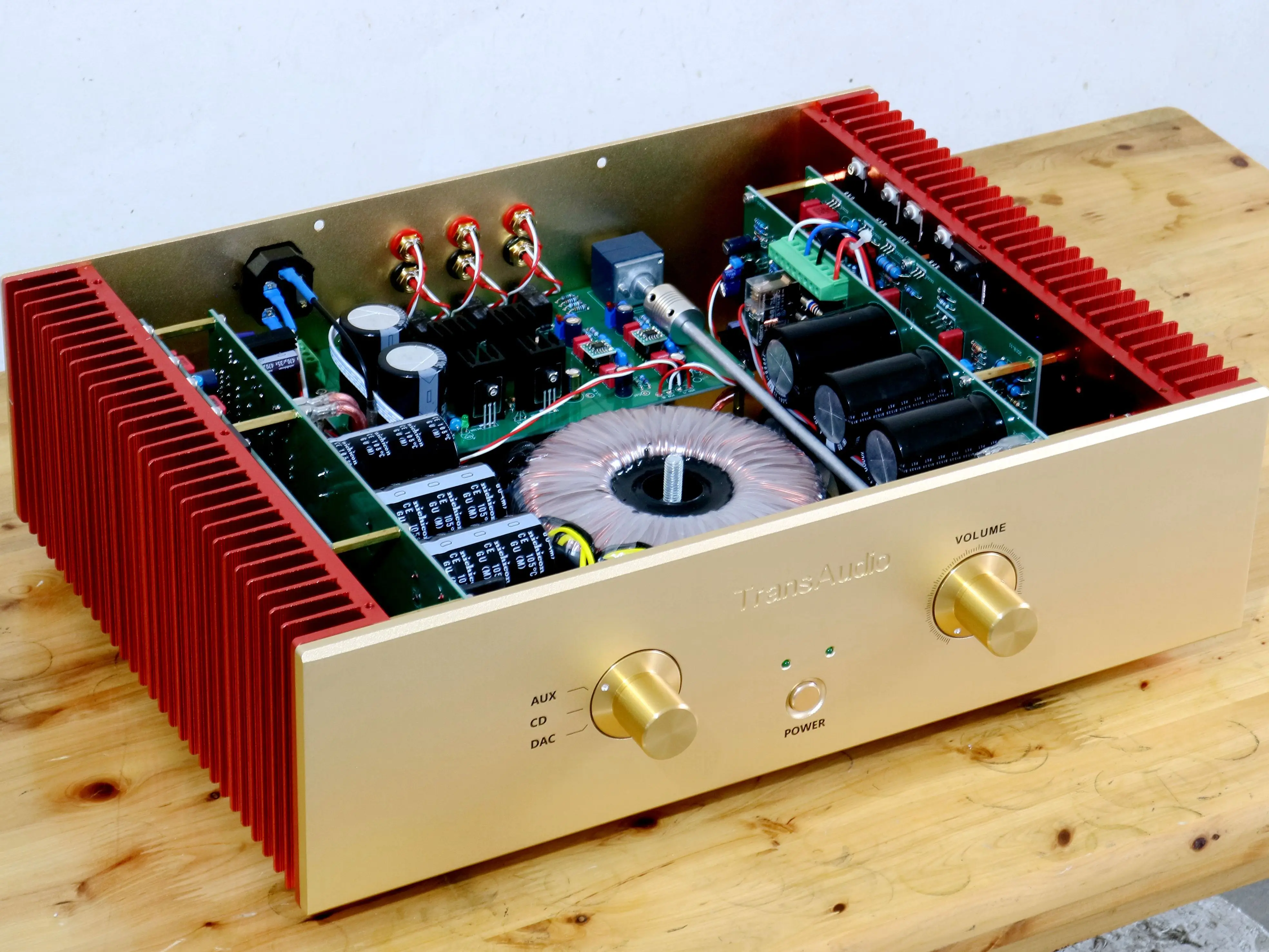 

latest version Study/copy dartzeel Combined Machine 120W/8 ohm Aluminum Power Amplifier D5 Case Quality assurance