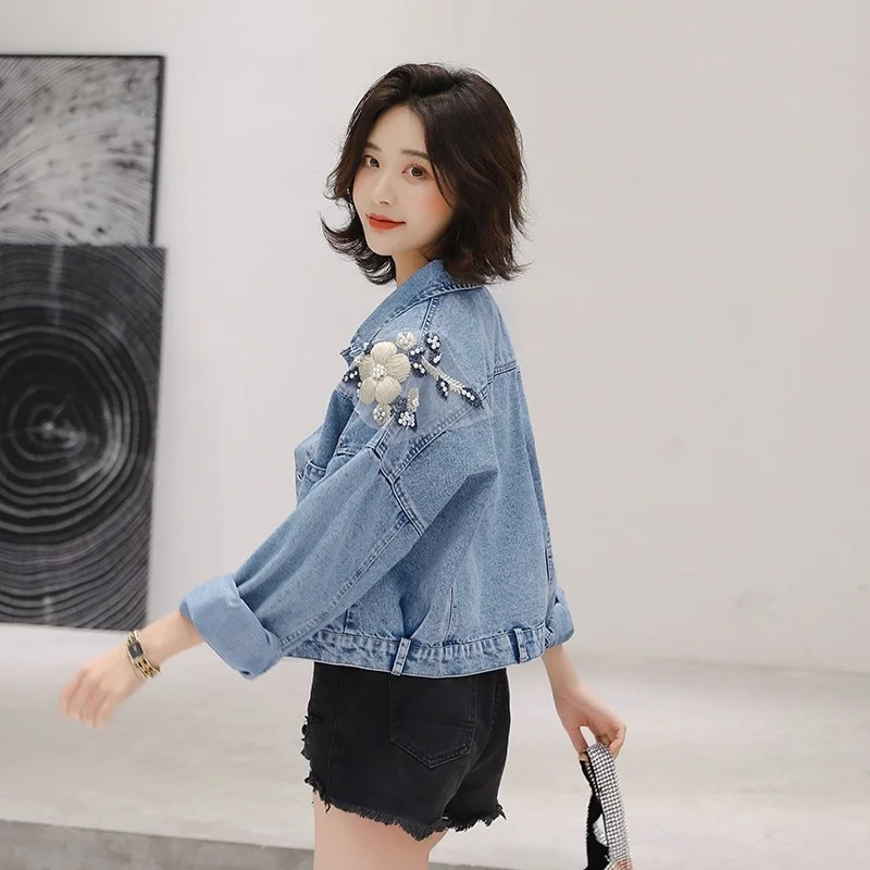 

Autumn Spring New Women Short Denim jacket Loose FIt Bf Style Beading Casual Jean Jacket Coats Female Flower Outerwear Lady