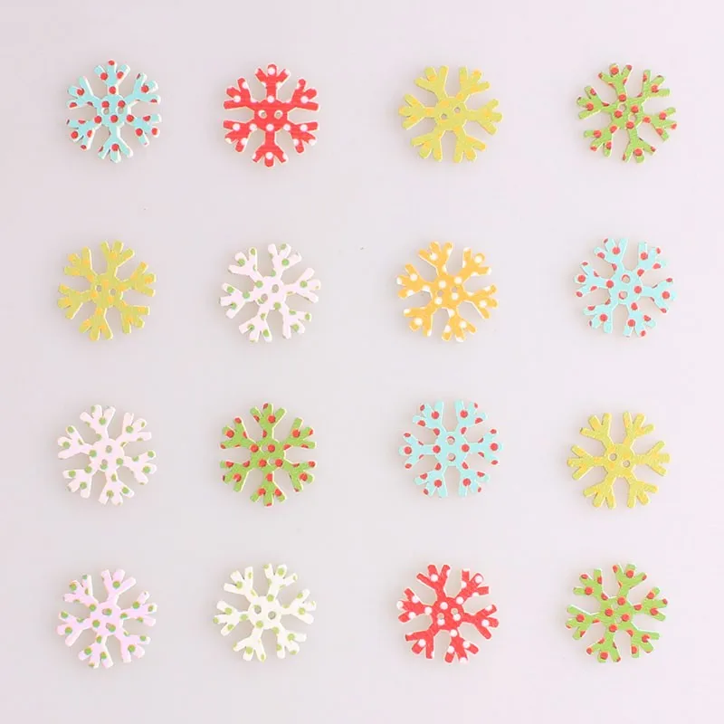 Snowflake Wooden Buttons for Clothing Crafts Sewing Scrapbooking Crafts DIY Needlework Accessories Natural Button Decoratives E