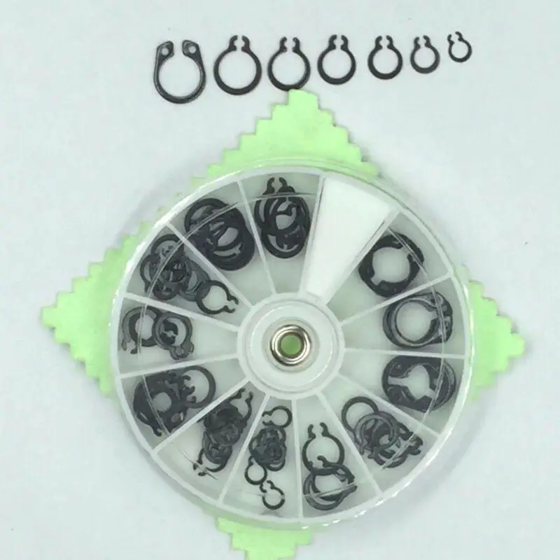 Kit assortimento di anelli di fissaggio per anelli elastici interni tipo E da 70 pezzi per moschettone per anelli elastici in acciaio al carbonio con foro in acciaio inossidabile