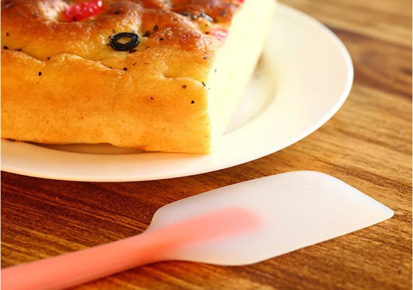 Colorful Silicone Cream Spatula Flexible Butter Scraper Non-stick Baking Tools Heat-resistant Flipper Kitchen Utensils