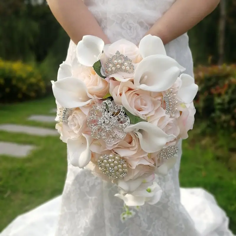 Bouquet da sposa rosa chiaro Cascading fiori da sposa bianco Calla Lily Bride Ramo De Novia Boda accessori De Mariage