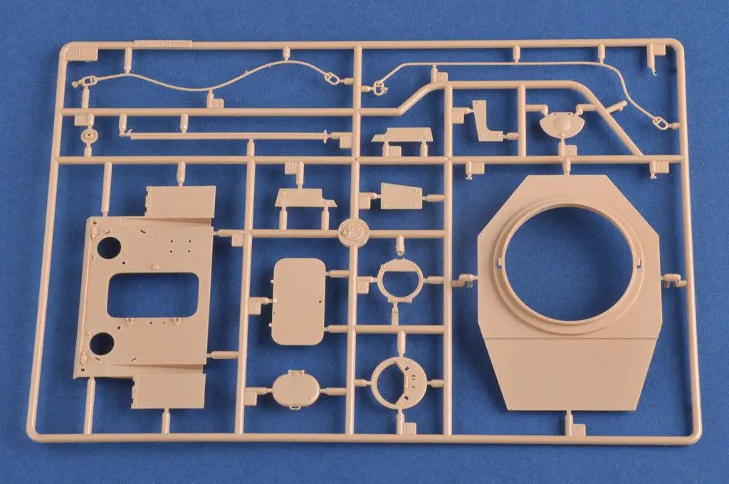 Hobbyboss model  84505  1/35  Model Kit Chinese PLA ZTL-11 Wehicle