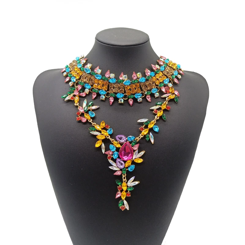 

New 7 Colors Maxi Crystal Choker Necklace for Women Flowers Statement Necklace Pendants Chunky Collar Jewelry Gifts Wholesale