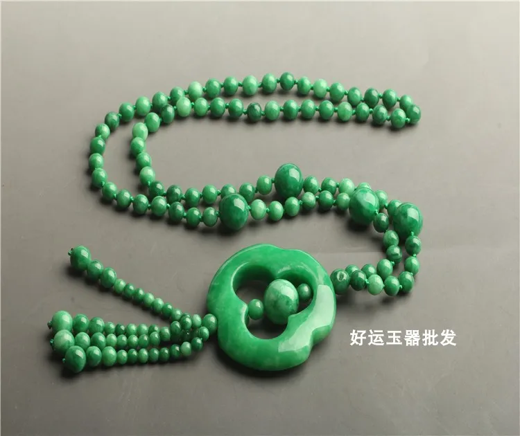 to meditate on the great peace buckle transport bead necklace jade jade dry QingTie dragon born green sweater chain