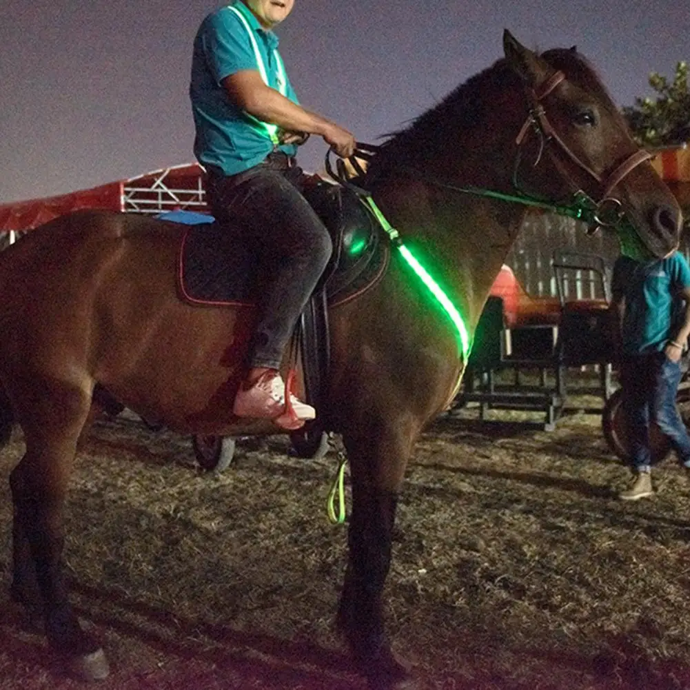 Correa ecuestre portátil reflectante, baterías reemplazables ajustables, LED intermitente, cinturón para montar a caballo para exteriores