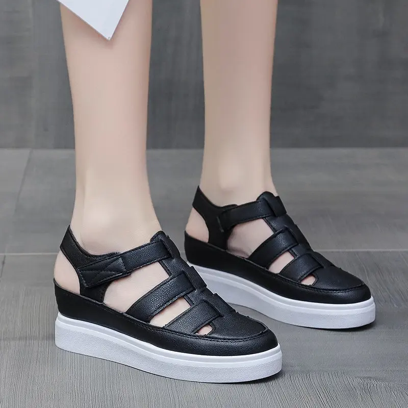 Breathable Female Sandal 2021 Summer Muffins shoe Increasing Height Shoes Closed Toe Clogs With Heel Girls Flat New Fashion Glad