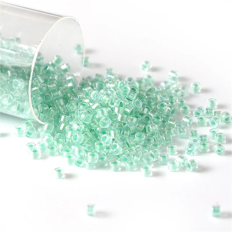 1,6mm 2000 stücke Miyuki Delica Glas Seed Perlen Glanz Regenbogen Farben Japanes Samen Perlen für DIY Schmuck Machen Zubehör – Detail 2