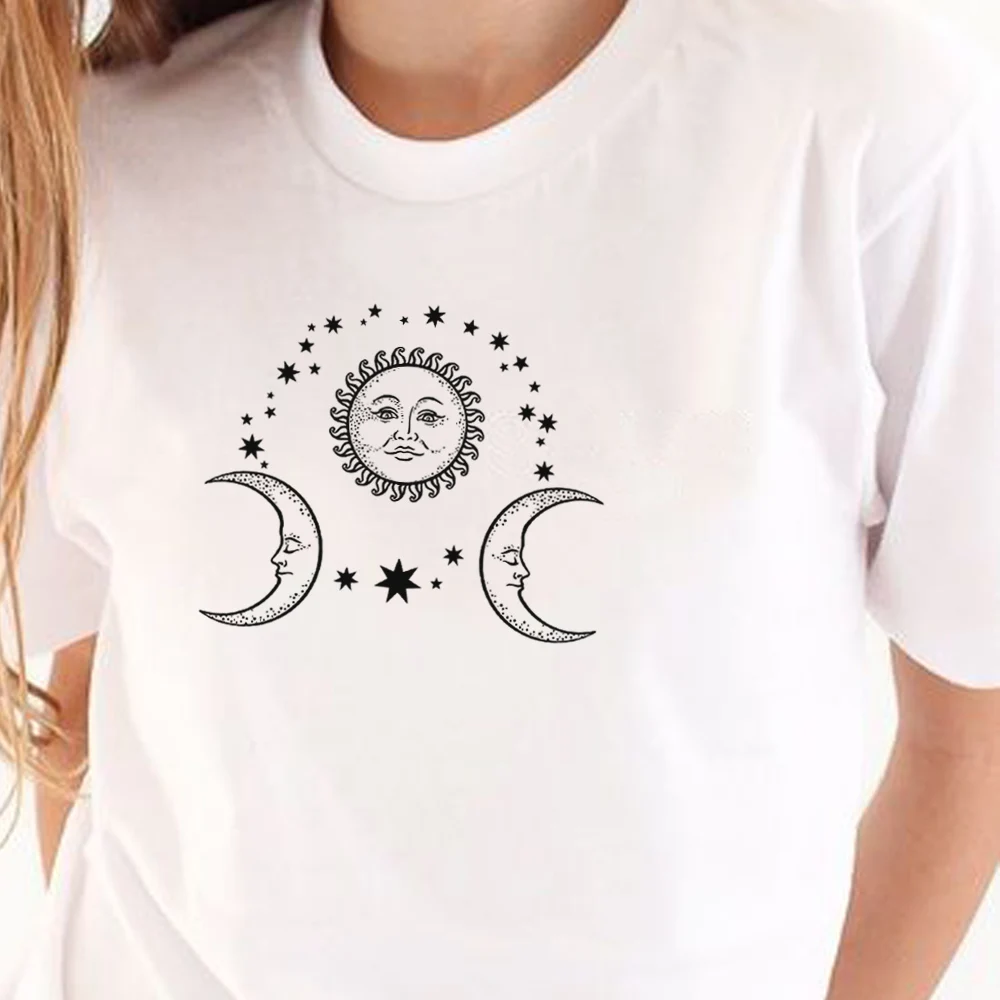 Women Sun Moon Print T-Shirt Cute Aesthetic Streetwear Tshirt Female Casual Cotton Loose Short Sleeve Tee Boho Celestial Tops