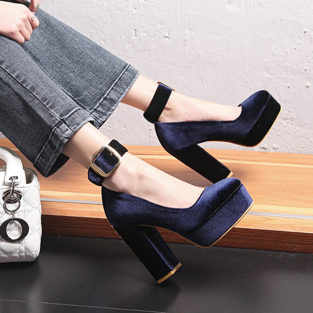 Big Size 33 41 Spring Sexy Velvet Pumps Female Lolita Shoes Cute Mary Janes Party High-heeled Buckle Platform Femeninos Tacones