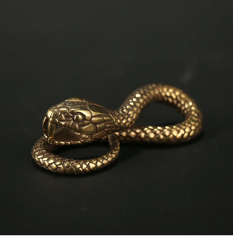 Vintage Brass Zodiac snake Miniature DIY Pendant Python craft ornament Fitting Keychain Pendant Accessories a3200