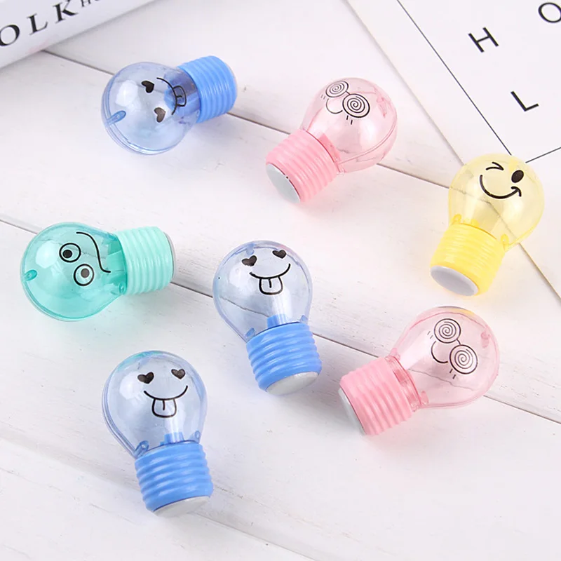 Novelty bulb style pencil sharpener, children\'s plastic pencil sharpener, Kawaii gifts, stationery, school supplies