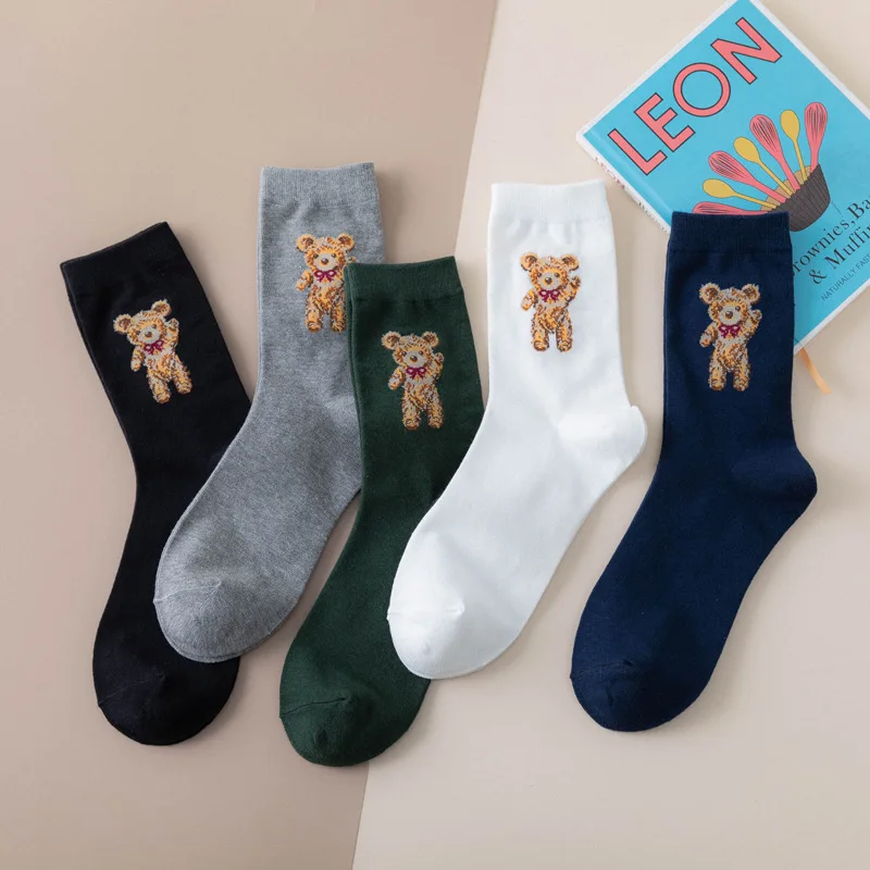 Cartoon gentleman bear Women's Socks Cotton Harajuku Skateboard Socks winter warm Novelty Breathable Sox Christmas Gift for Girl