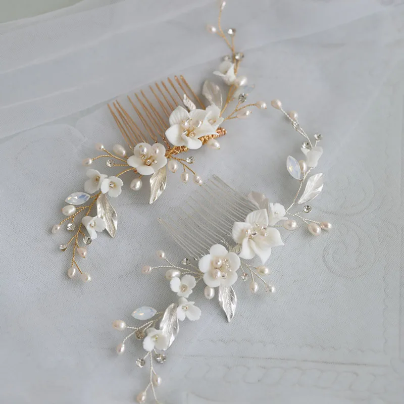 

SLBRIDAL Handmade Alloy Leaf Crystal Ceramic Flower Freshwater Pearls Bridal Hair Comb Wedding Hair Accessories Women Jewelry