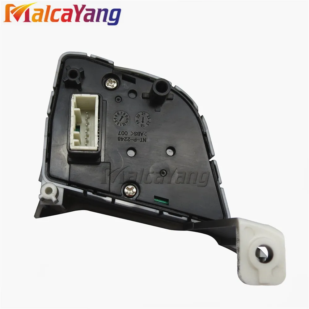 Quality Multifunction Steering Wheel PAD Control Switch For Hyundai Tucson 1.6L 2.0L 96720-D3200