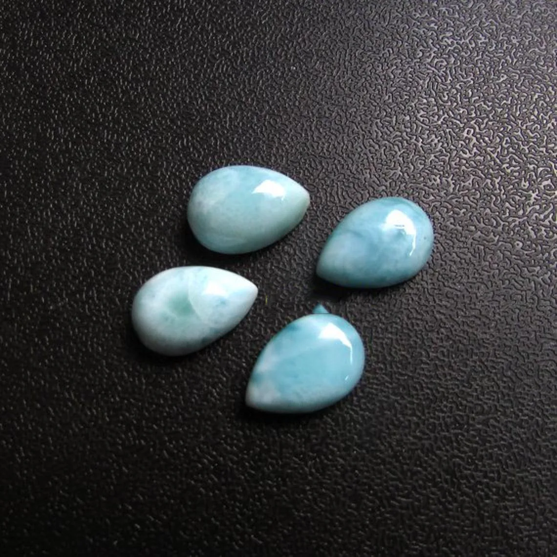 0.85 Ct 3X5มม.ธรรมชาติโดมินิกัน Larimar Cabochon Pear อัญมณีหิน