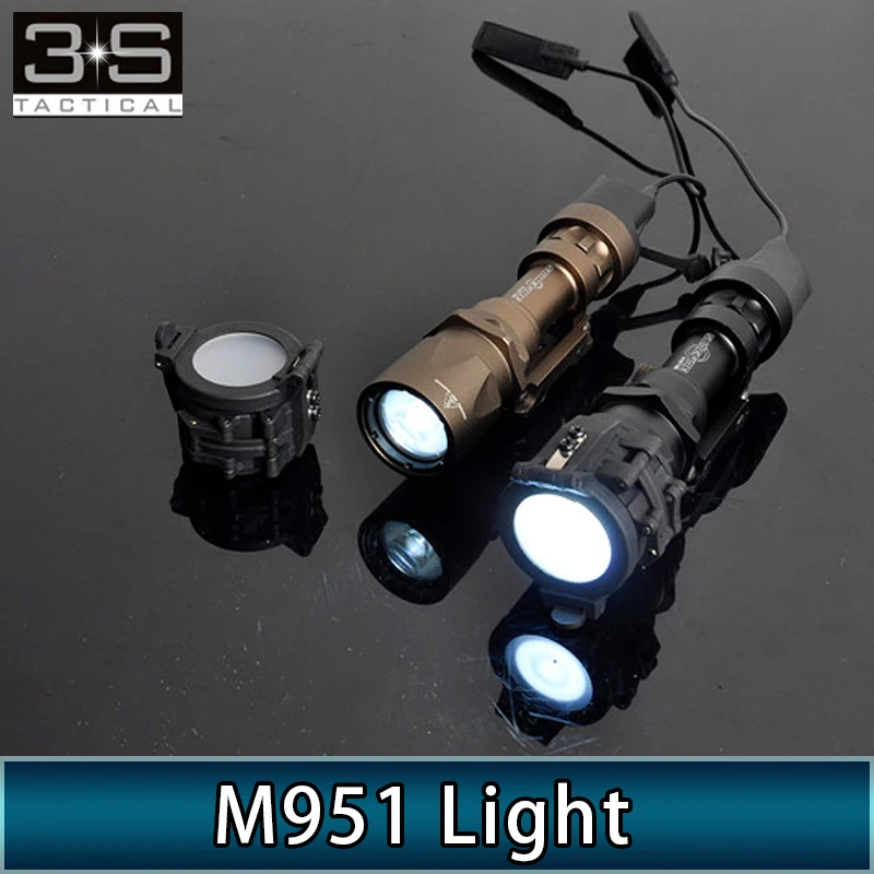 مصباح كشاف تكتيكي Airsoft M951 ، مع مفتاح ضغط عن بعد ، Picatinny