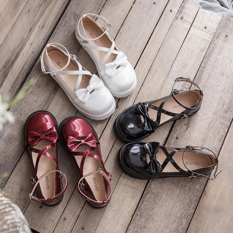 

2020 Оригинальные японские маленькие туфли Лолиты женские студенческие туфли на толстой подошве в стиле принцессы Яркие Кожаные мягкие туфл...