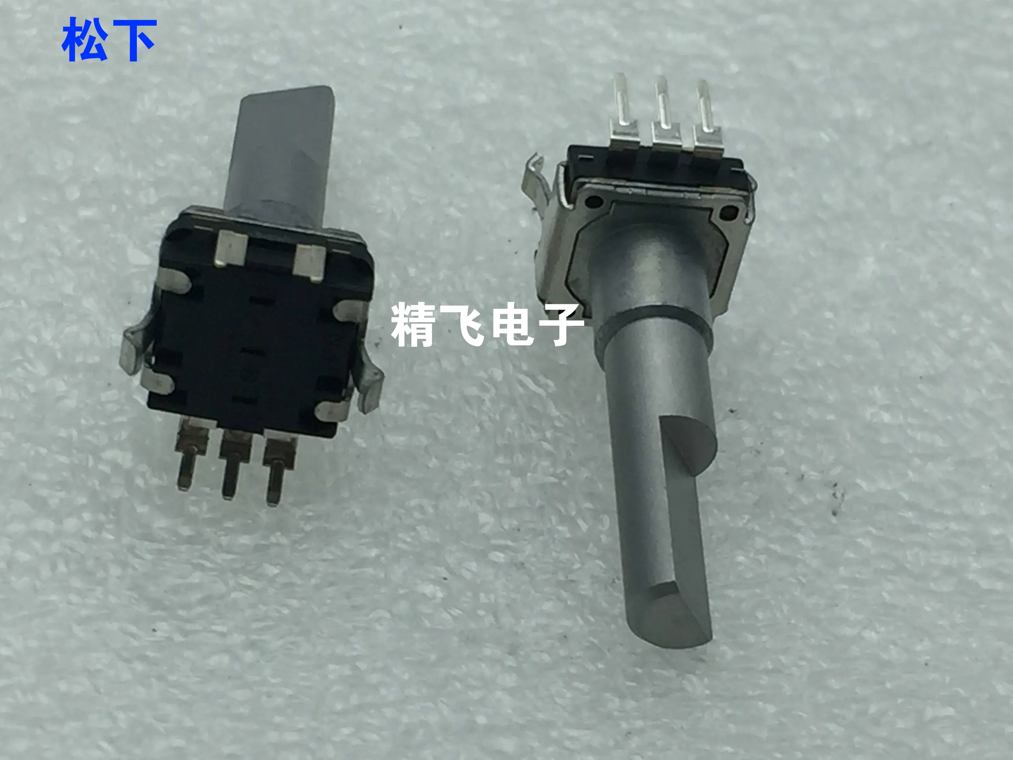 Original new 100% EC11 encoder without switch 18 positioning 9 pulse point thin shaft length 38mm digital potentiometer