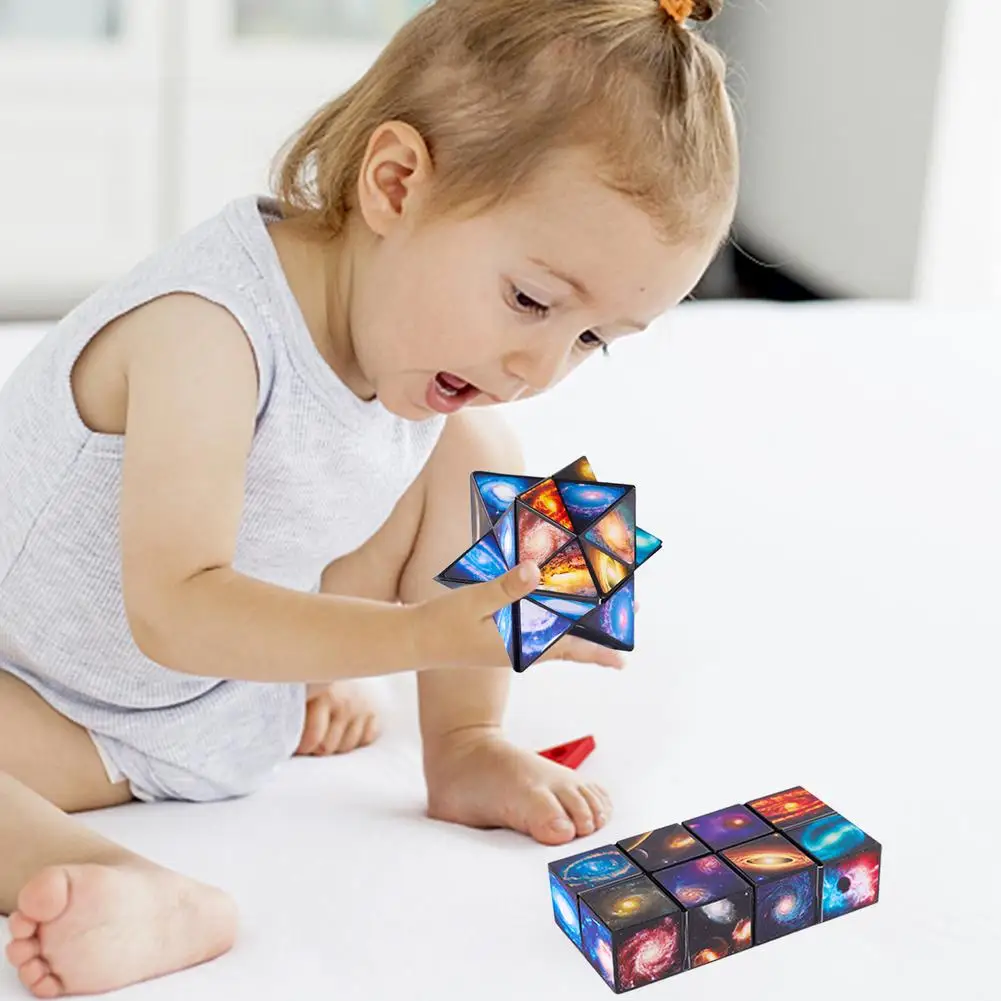 Giocattolo intercambiabile per alleviare lo Stress del cubo magico-assemblaggio di giocattoli Puzzle con vibrazione a mano intercambiabile e magnetica 3D per bambini e adulti