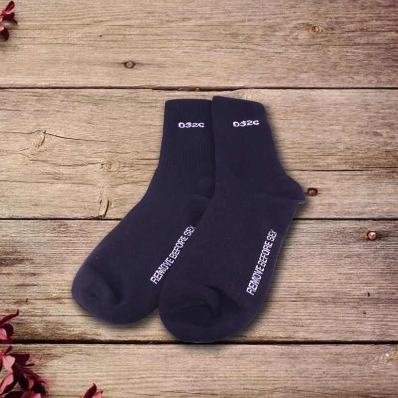 032c Black Remove Before Sex Socks