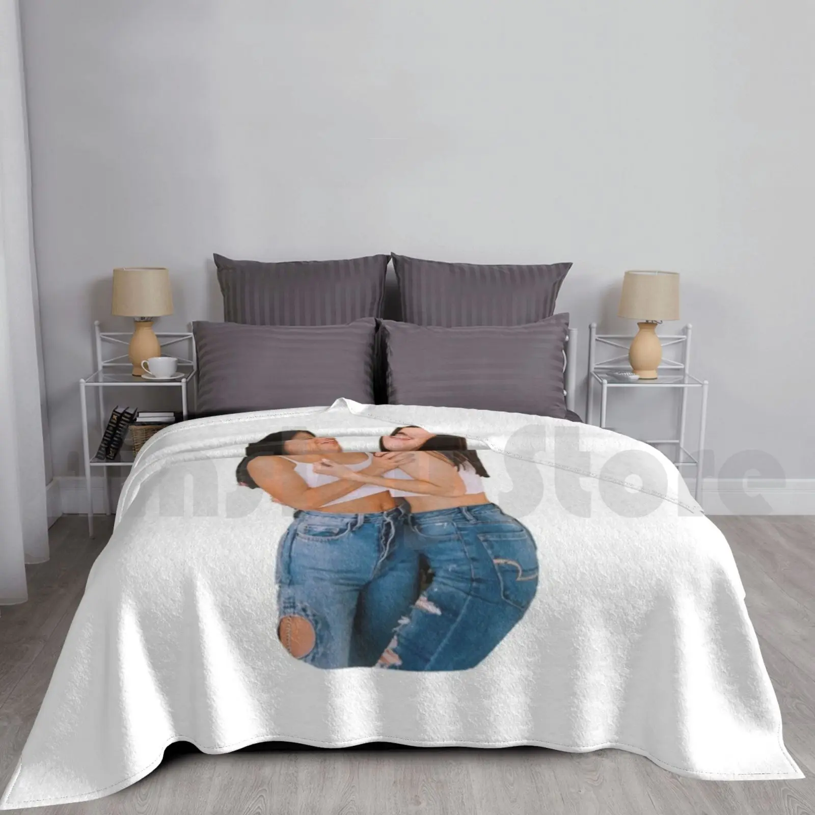 Charli X Dixie Blan…