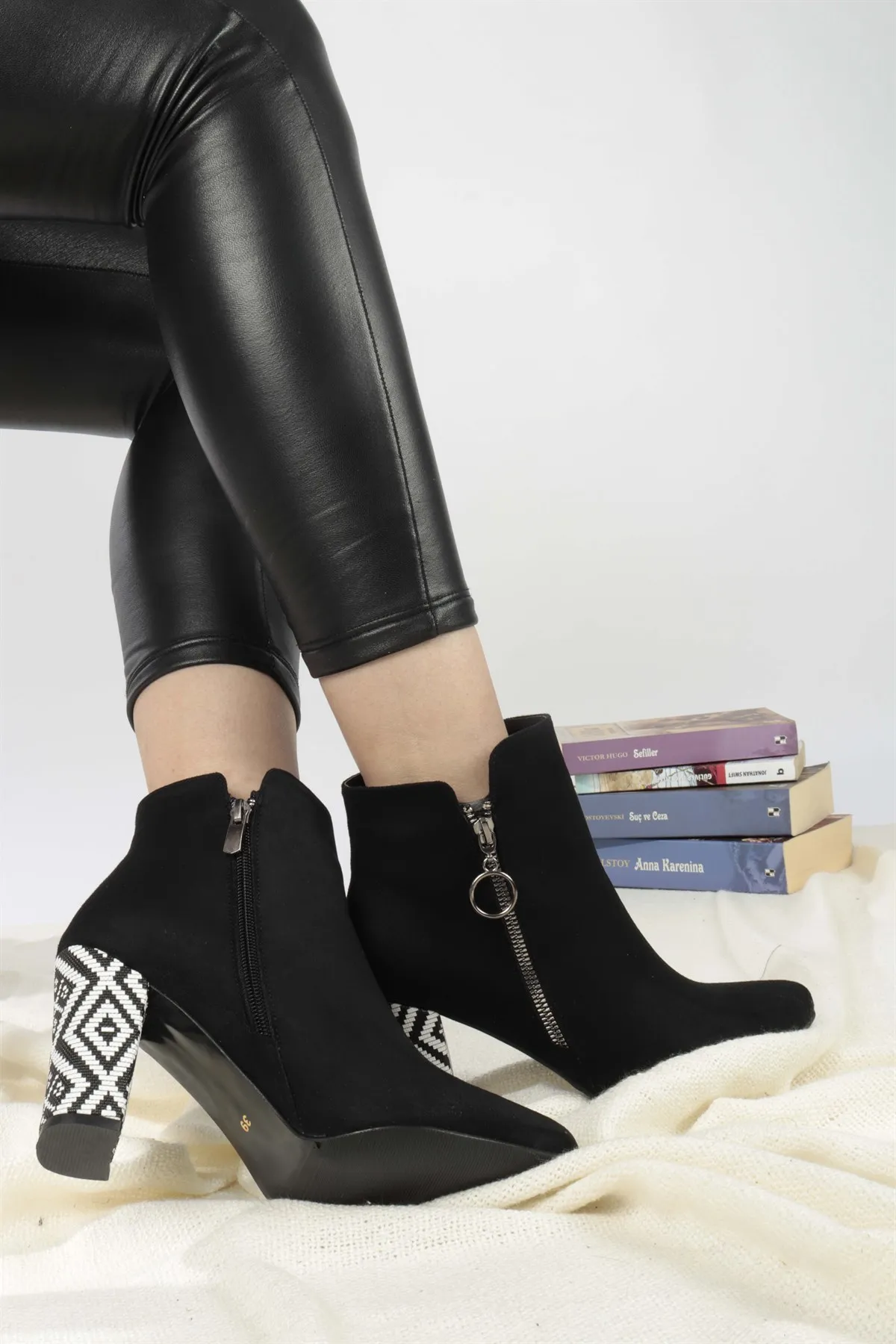 Aureola Black Suede Boots