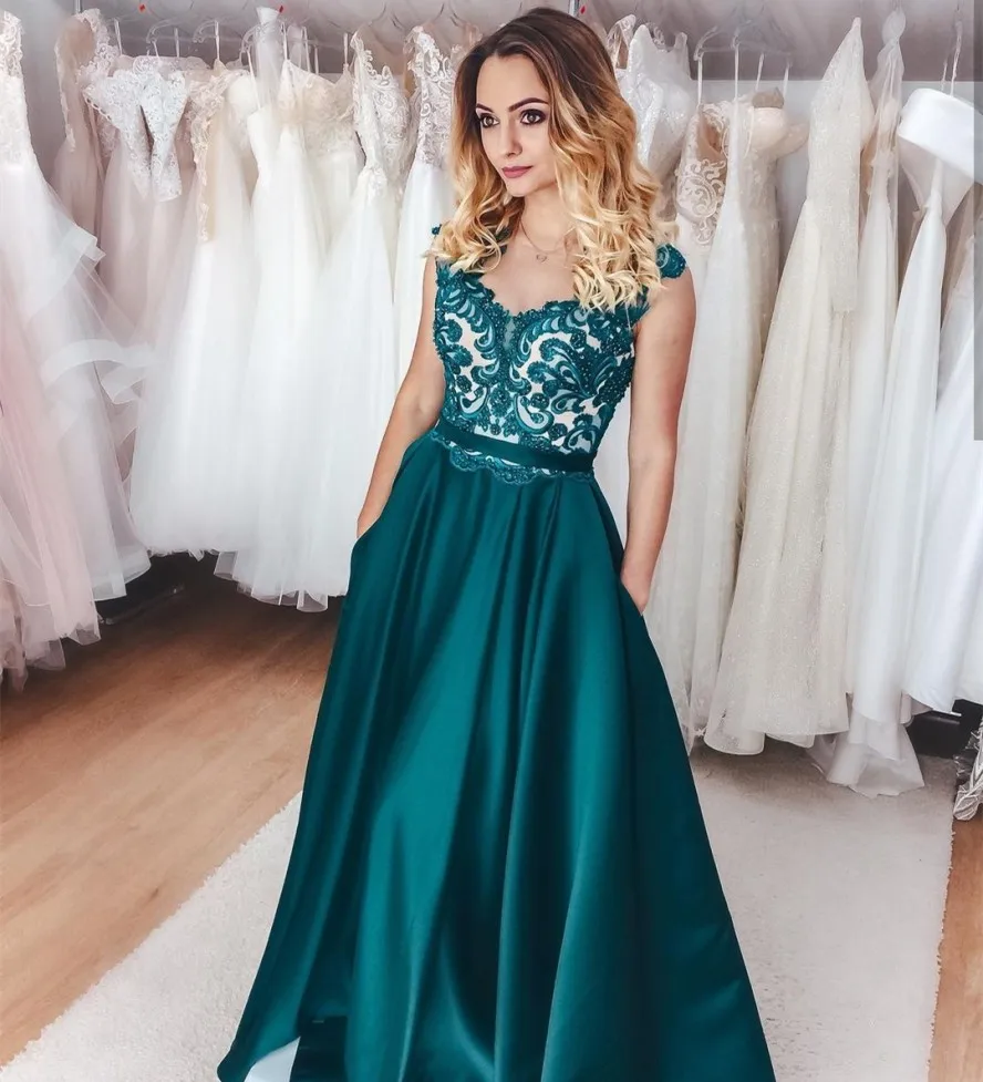 Emerald Green Avondjurk Met Pocket Sweetheart Prom Formele Gowns Satin Eenvoudige Elegante Kant Applicaties Robe De Soiree