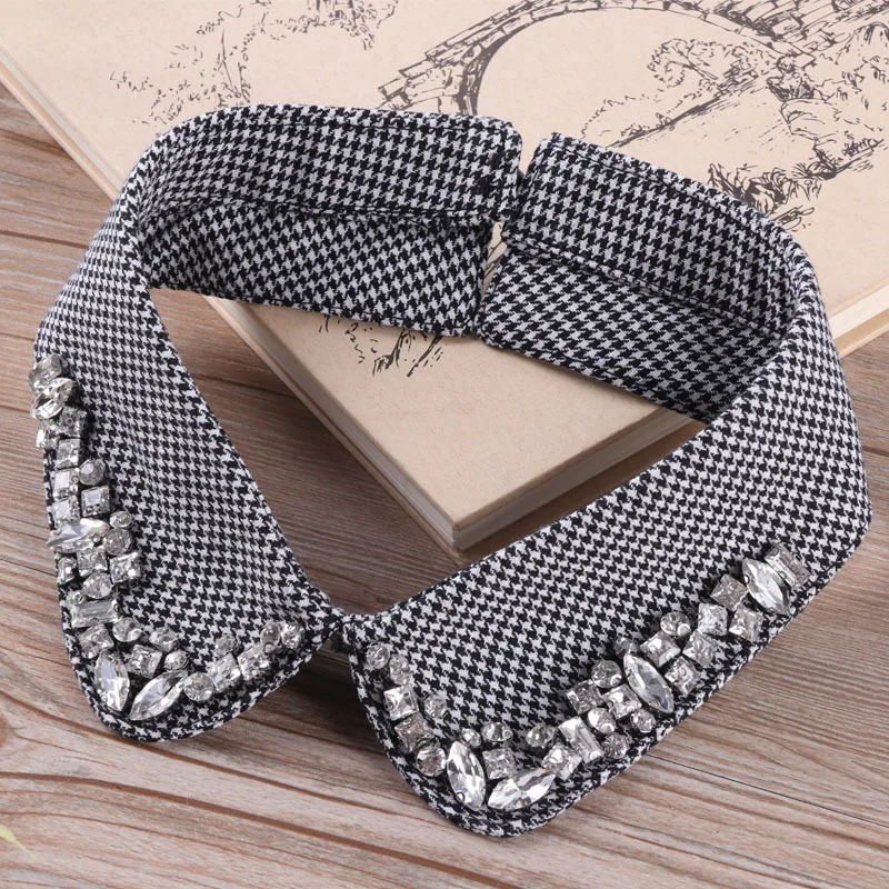 Women Neckwear Tie Pearl Bead Sequin Neckline Fake Collar Rhinestone Flower Detachable False Collar Removable Lapel Blouse Tops