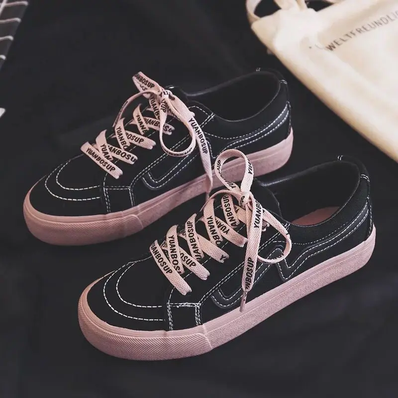 Vulcanized Women\'s Lace Up Casual Sports Shoes, New White Breathable Fashion Thick Bottom Casual Shoes, 2021