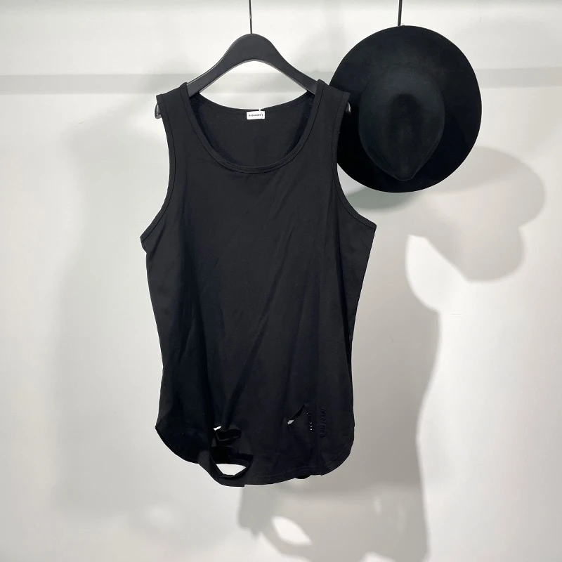 

Men's Sleeveless T-Shirt Summer New Classic Simple Solid Color Hole Design Casual Loose Large Size Vest