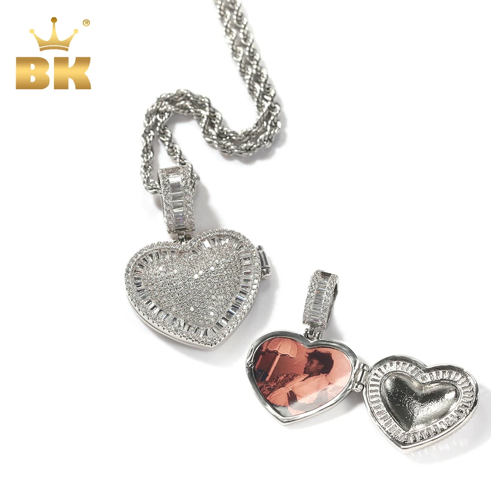 

THE BLING KING New Heart Shape Custom Photo Locket Frame Pendant Iced Out Baguettecz For Couple Valentine's Day Memory Gift