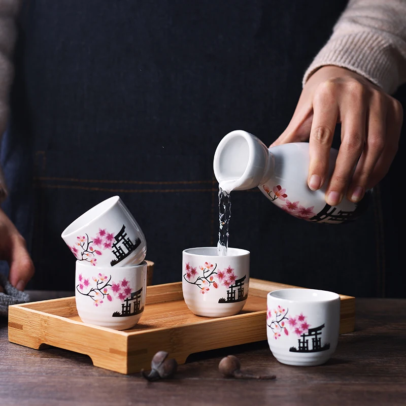 Sakura Pattern Japanese Sake Sets Wine Bottle Cups Sets for Bar Ceramic Drinkware Tea Set Cup Kungfu Tea Set Tea Pot Set