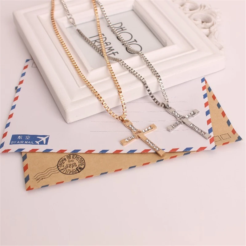 Modeschmuck Charm The Fast And The Furious 8 Kreuzanhänger Halskette für Herren