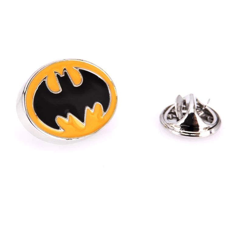 Fashion French Brooch high-quality movies Anime collar pin Red blue green lapel pin Successful men\'s accessories Jewelry Gift