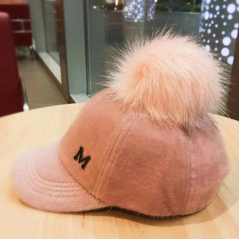 Winter thickened ladies fur ball hat letter M Baseball Cap retrro caps women bone gorras curved fitted washed vintage dad hats