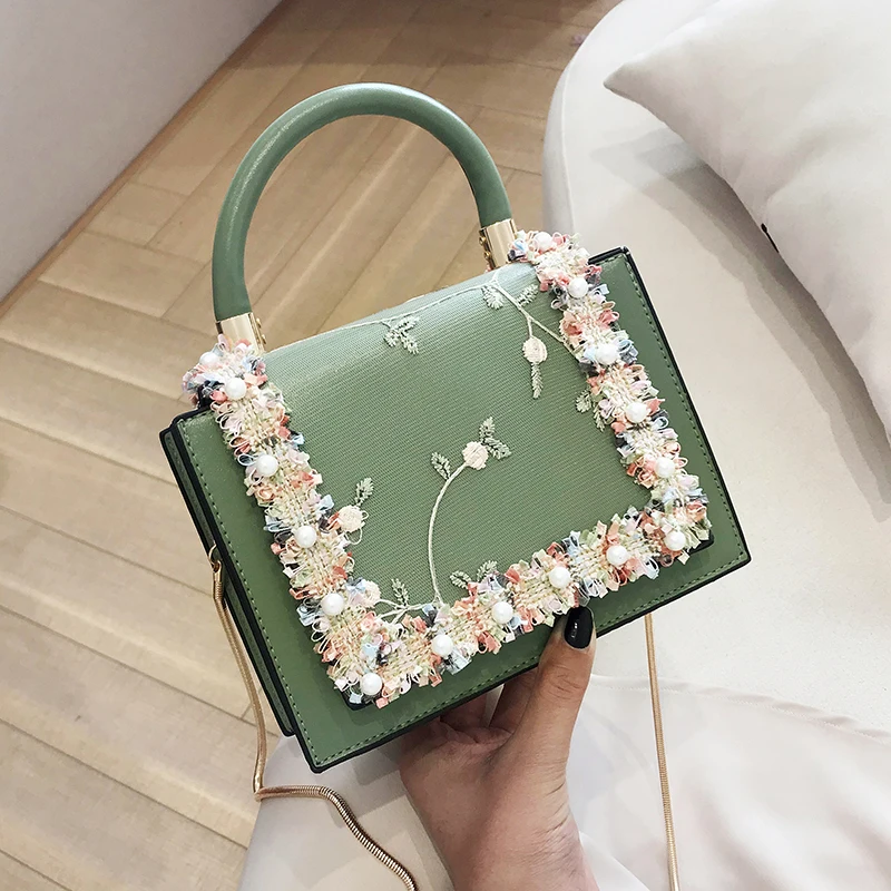 Vintage Flower Lace Handbags Women\'s Crossbody Bags 2022 Fashion Gold Chain Ladies Messenger Bag Evening Clutch Female Purses