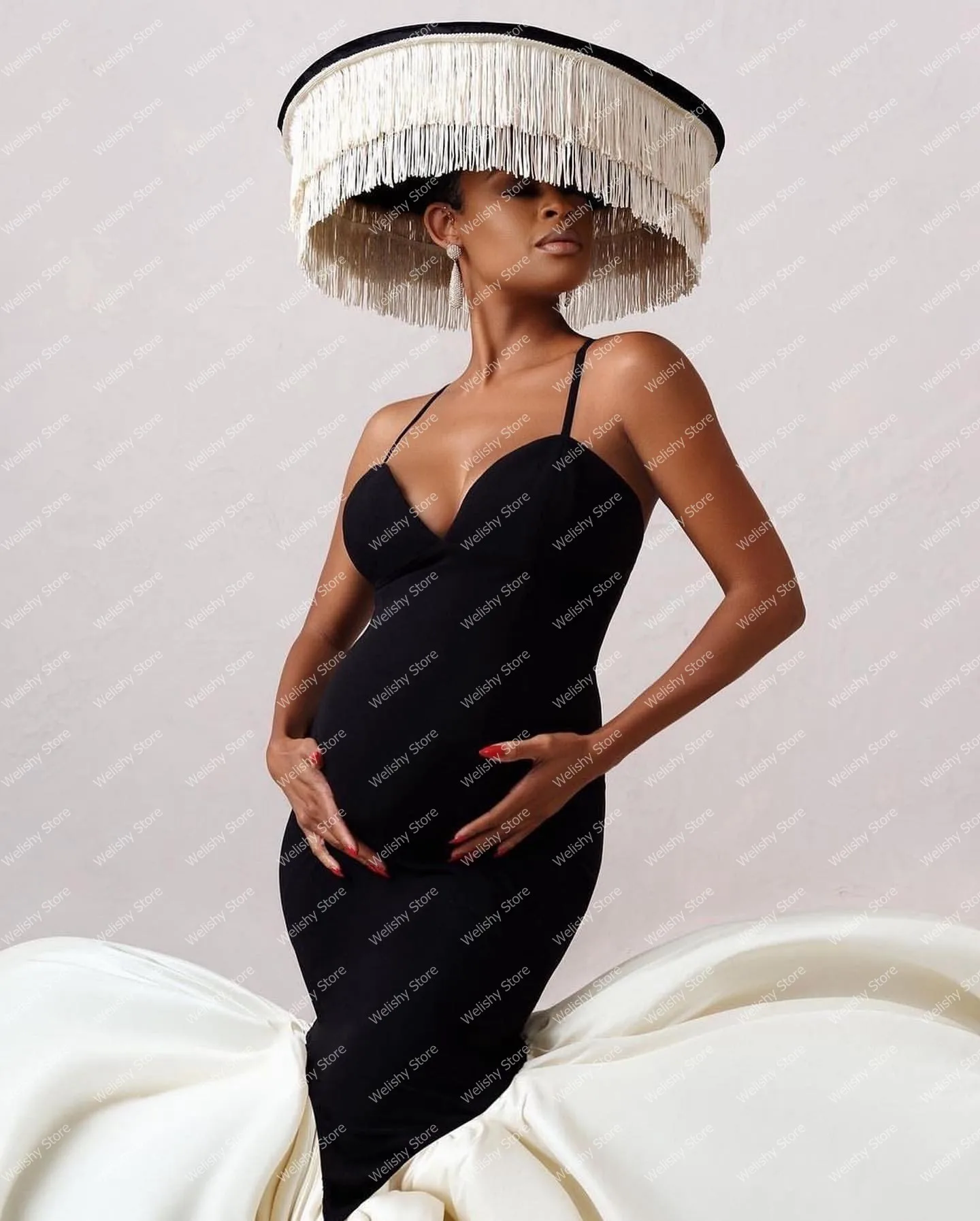 New Arrival Black And White Maternity Dresses For Photo Shoot Mermaid With Spaghetti Straps Satin Pregnancy Gowns