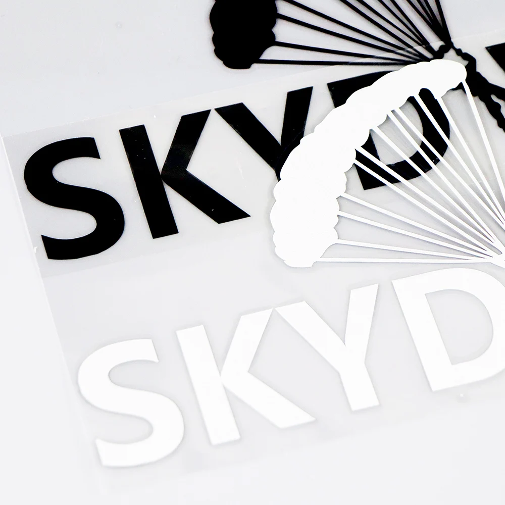 YJZT 16.7×8.5CM Skydiving Car Sticker Skydive Parachute Cool Vinyl Decals Black / Silver 10A-0620