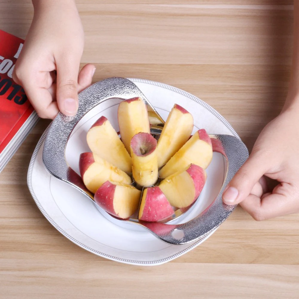 Hot Sale Useful Big Apple Cutter Zinc Alloy Anti-slipping handle Fruit Slicer Corer Pear Melon Divider Kitchen Tool for Home