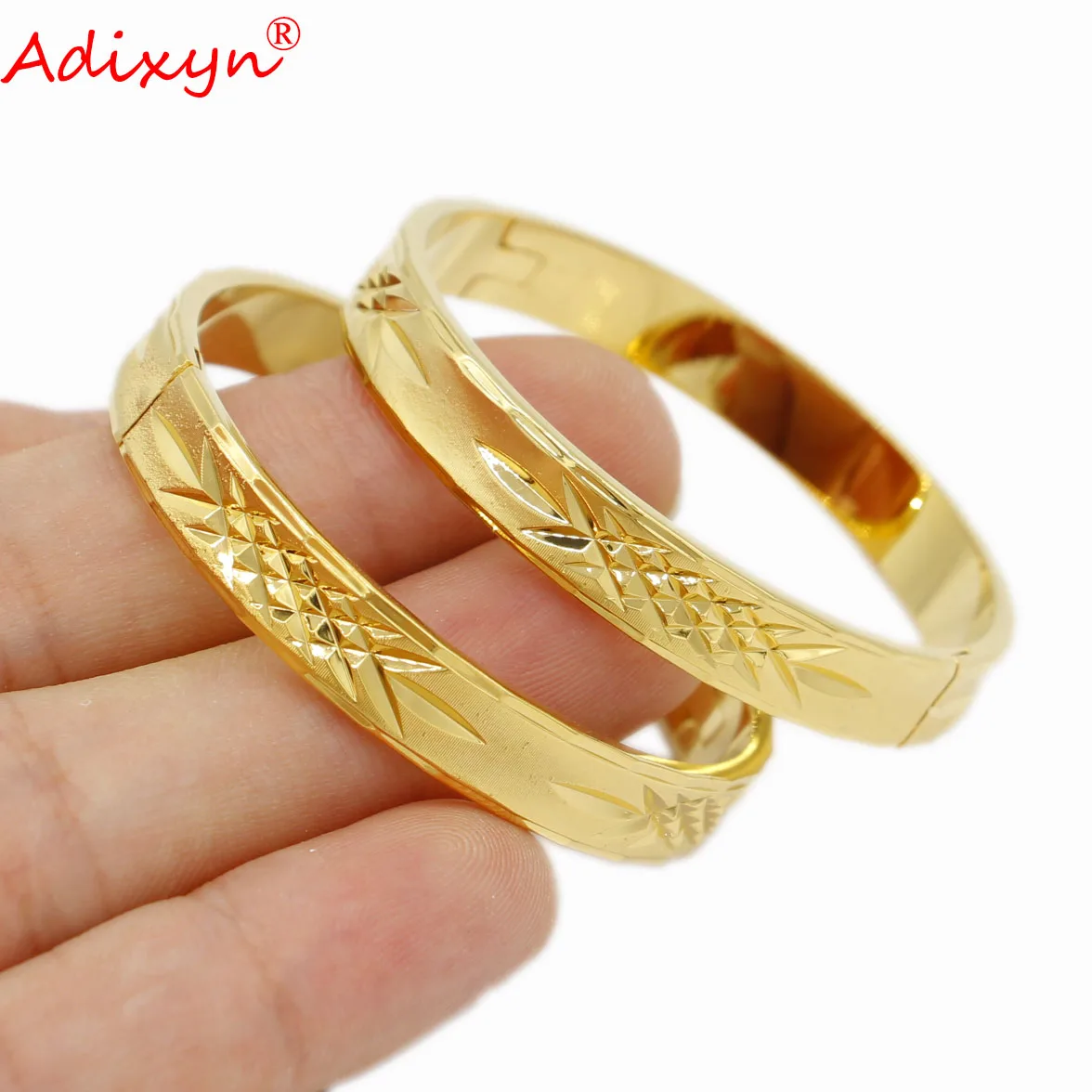 Adixyn 2pcs/lots Baby Bangles Gold Color Bangles Boy Girls Child Bracelet Dubai African Birthday Gifts N070119